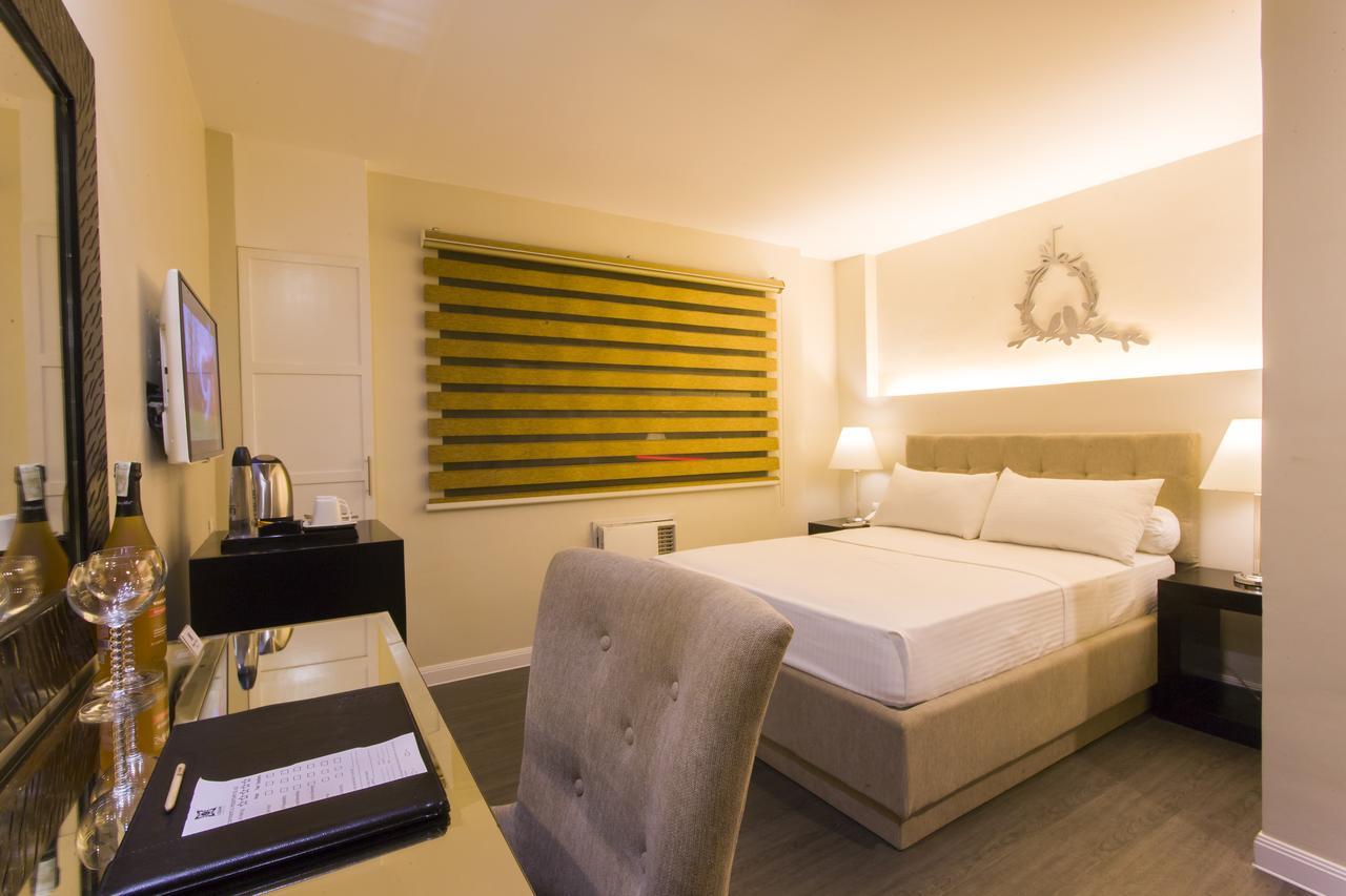 L Square Hotel Tarlac City Eksteriør billede